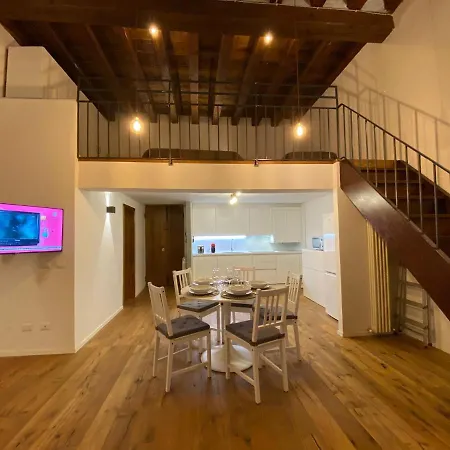 Signoria Flat 5* Centro Storico *