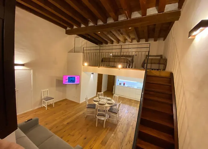 Signoria Flat 5* Centro Storico Lägenhet