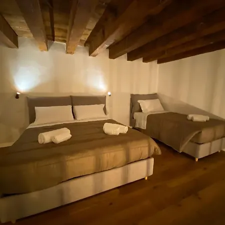 Signoria Flat 5* Centro Storico * Floransa