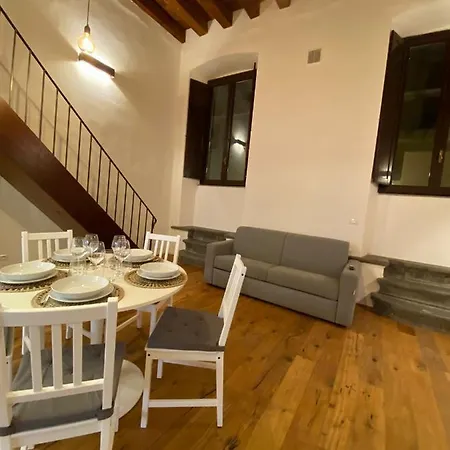 Signoria Flat 5* Centro Storico * Floransa
