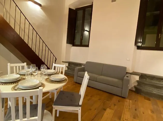 Signoria Flat 5* Centro Storico * Floransa